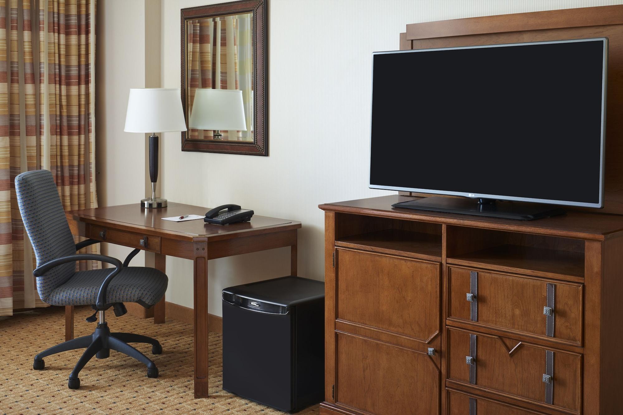 River Cree & Casino Hotel 3*